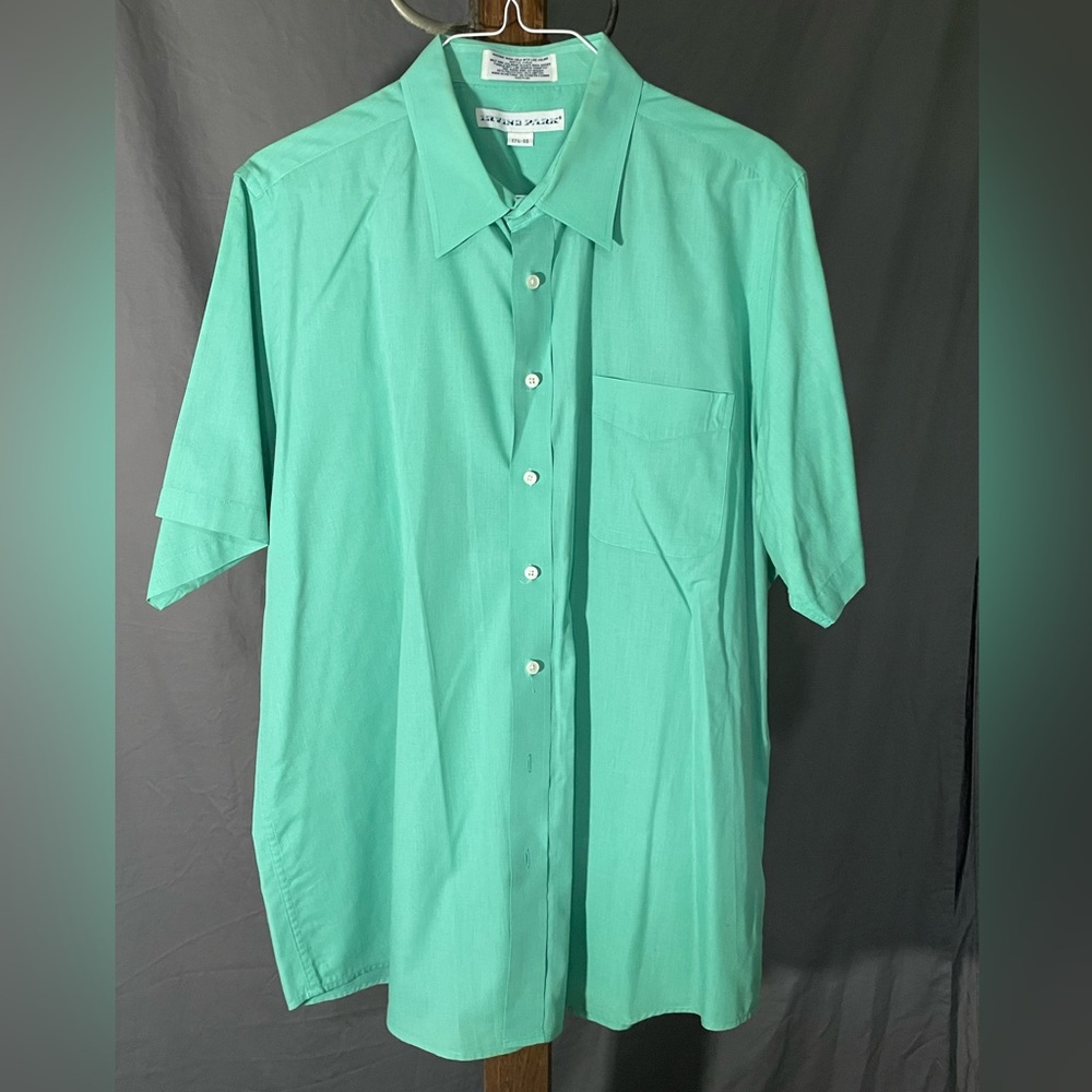 Mens Irvine Park button up short sleeve dress shirt